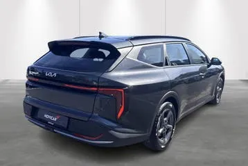 Kia K4 Sportswagon 2026 photo 2