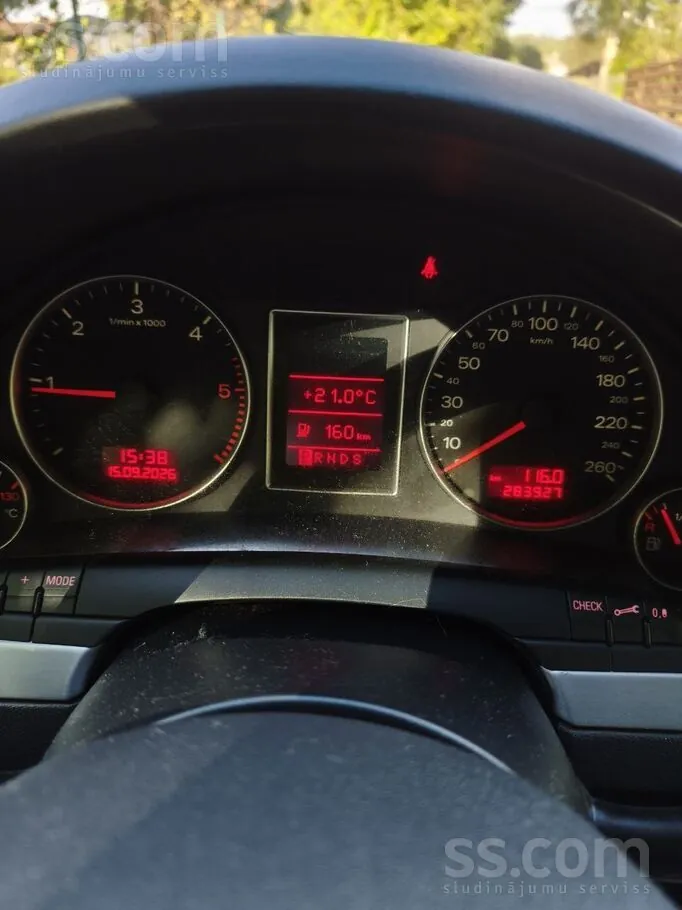 Audi A4 2006 photo 2