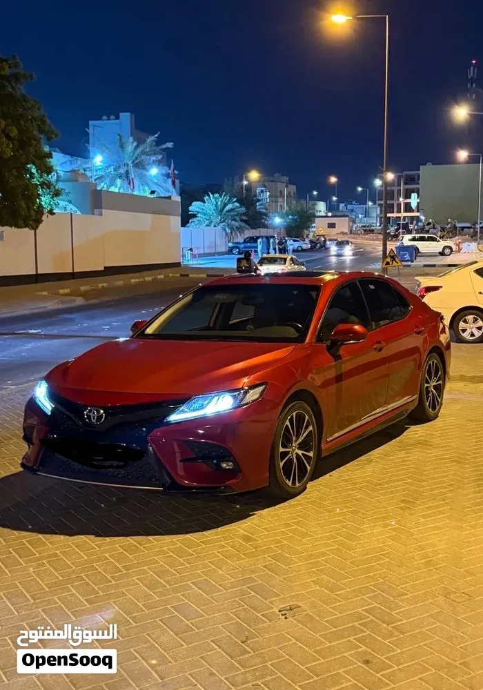 Toyota Camry 2020 photo 2