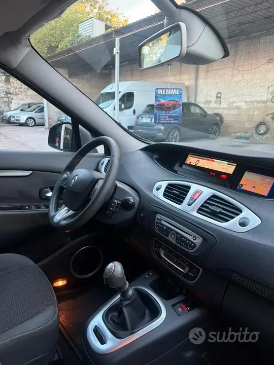 Renault Scenic 2009 photo 5