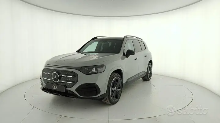 Mercedes-Benz Glb