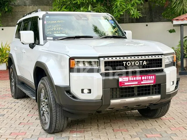 Toyota Land Cruiser Prado 2025 photo 2