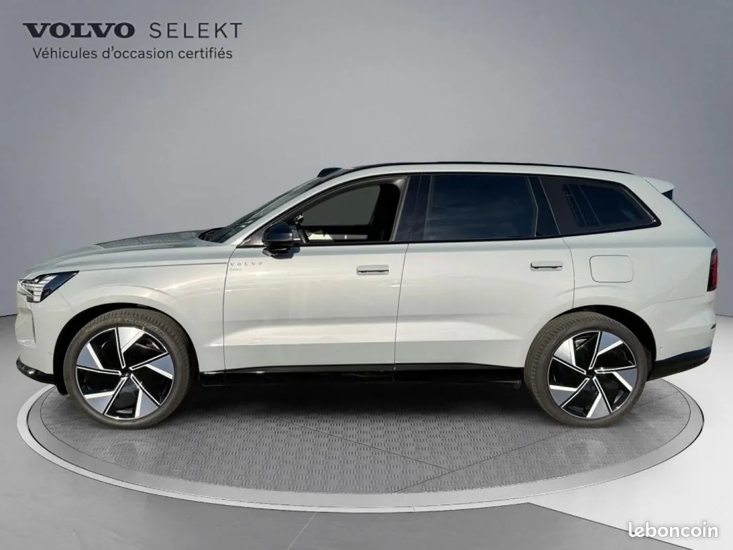 Volvo Ex90 2024 photo 2
