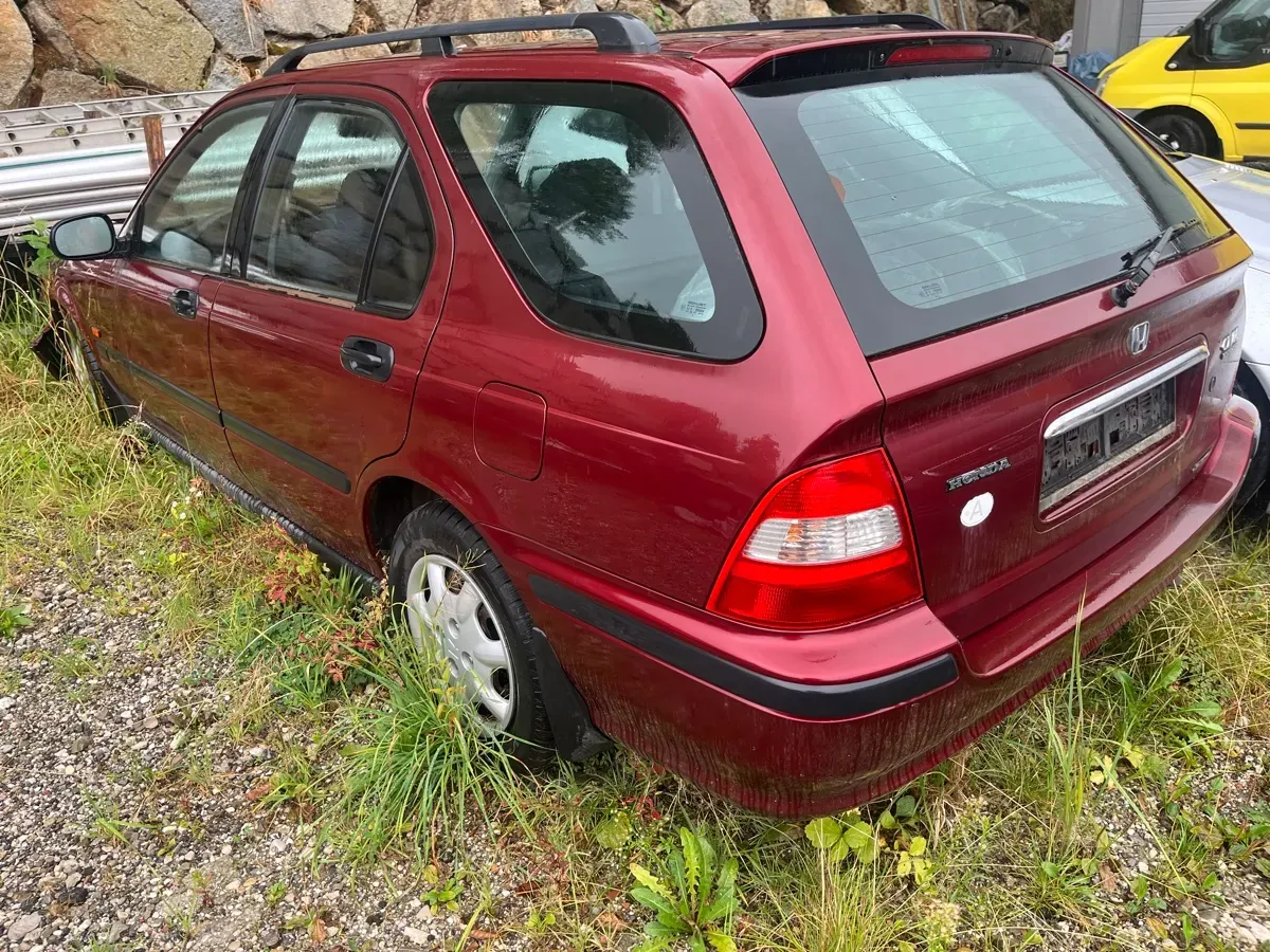 Honda Civic 1998 photo 2