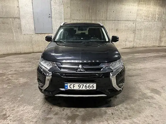 Mitsubishi Outlander 2016 photo 2