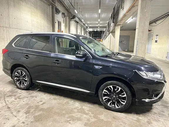 Mitsubishi Outlander 2016 photo 4