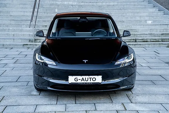 Tesla Model 3 2025 photo 5