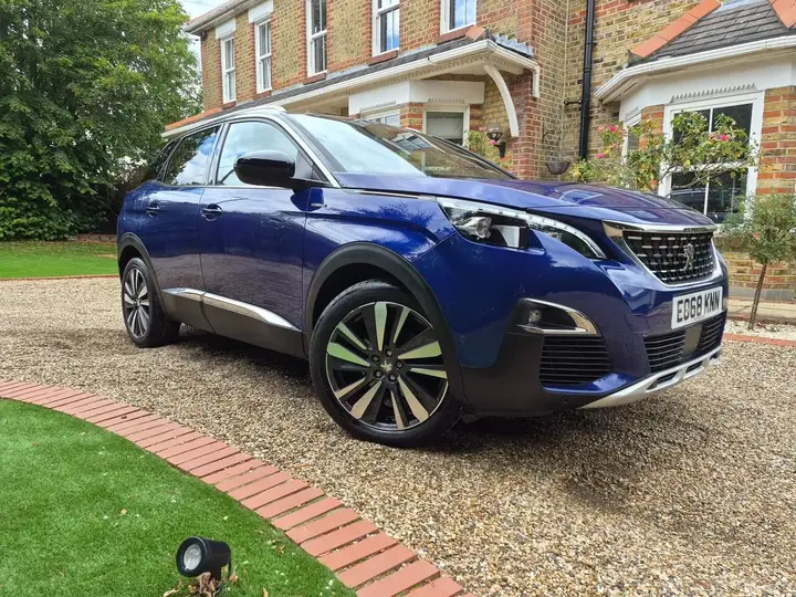 Peugeot 3008 2018 photo 3
