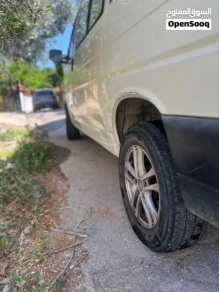 Volkswagen Transporter 1999 photo 4