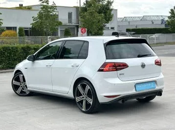 Volkswagen Golf 2014 photo 3