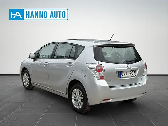 Toyota Verso 2011 photo 3