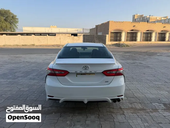 Toyota Camry 2018 photo 4