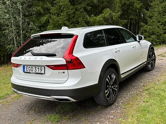 Volvo V90 Cross Country 2019 photo 4