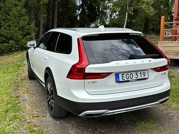 Volvo V90 Cross Country 2019 photo 3