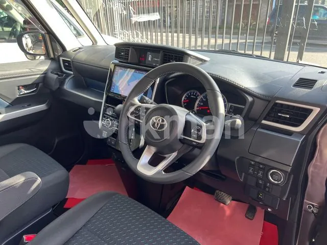 Toyota Roomy 2024 photo 5