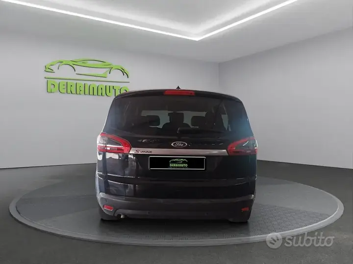 Ford S-Max 2013 photo 4