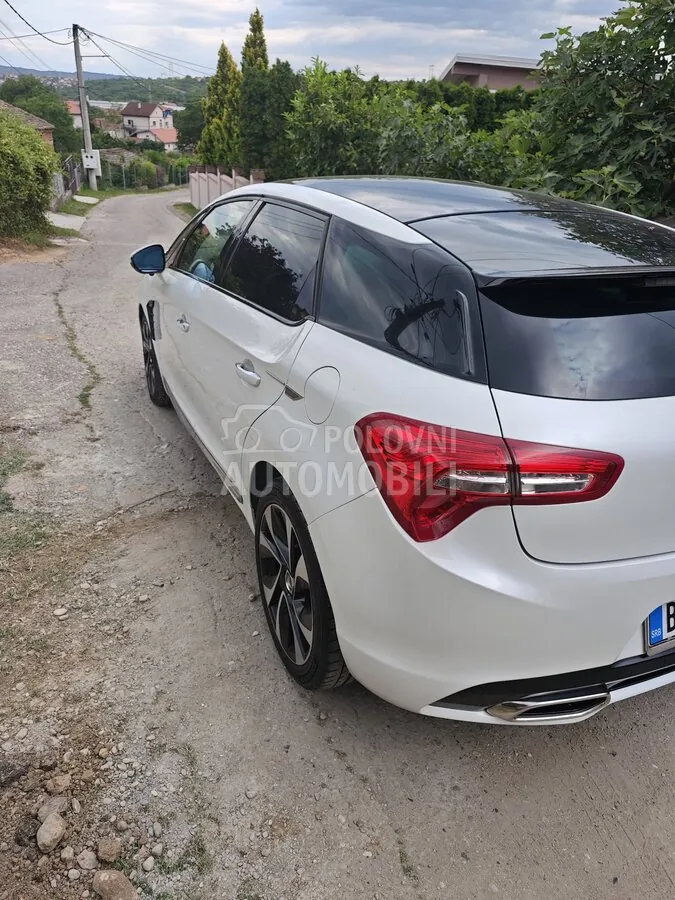 Citroen Ds5 2012 photo 2