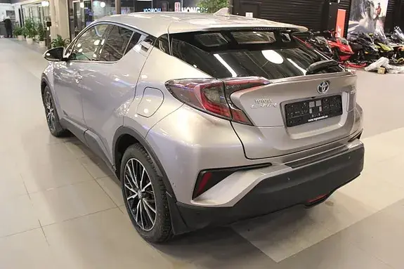 Toyota C-Hr 2017 photo 4