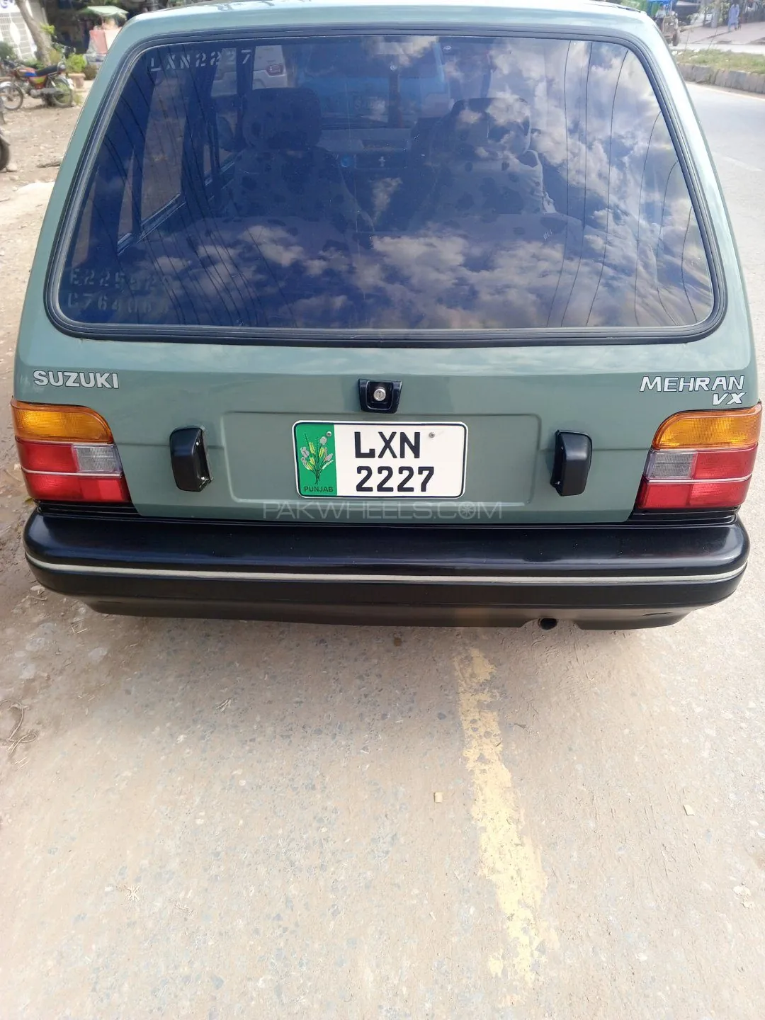 Suzuki Mehran