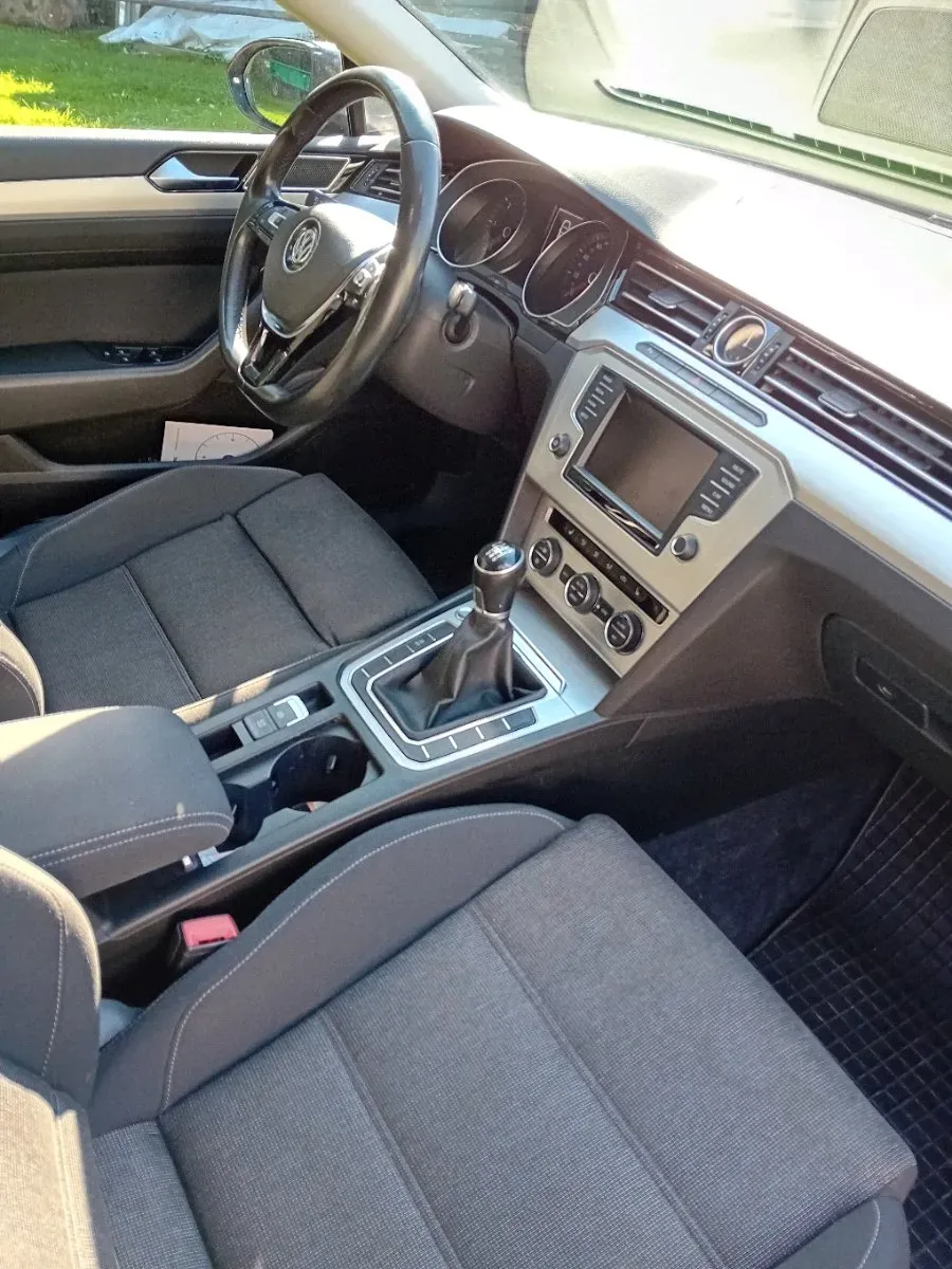 Volkswagen Passat 2016 photo 3