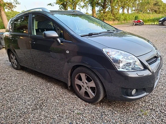 Toyota Corolla Verso 2008 photo 3