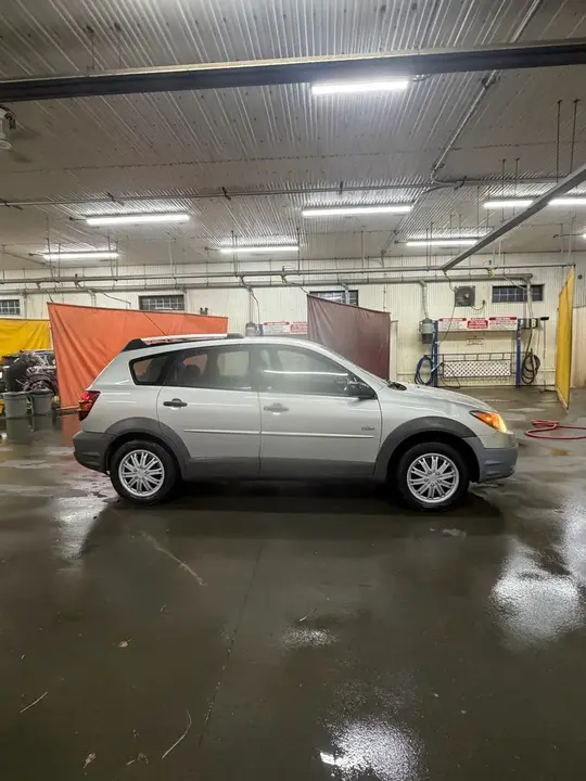 Pontiac Vibe 2005 photo 4