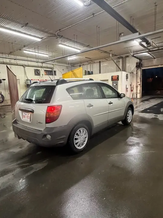 Pontiac Vibe 2005 photo 5
