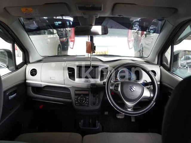 Suzuki Wagon R 2014 photo 3