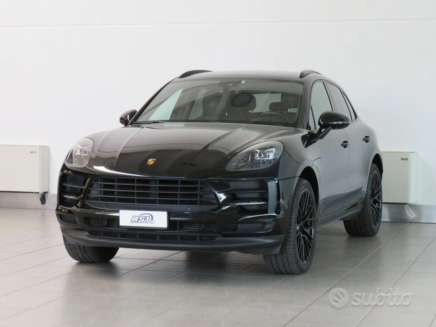 Porsche Macan 2021 photo 2