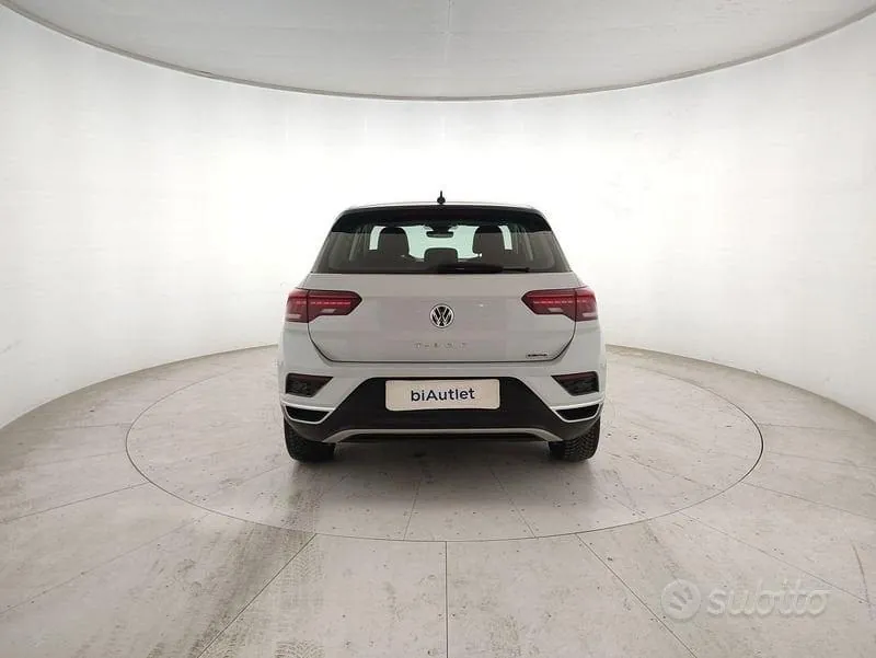 Volkswagen T-Roc 2019 photo 3