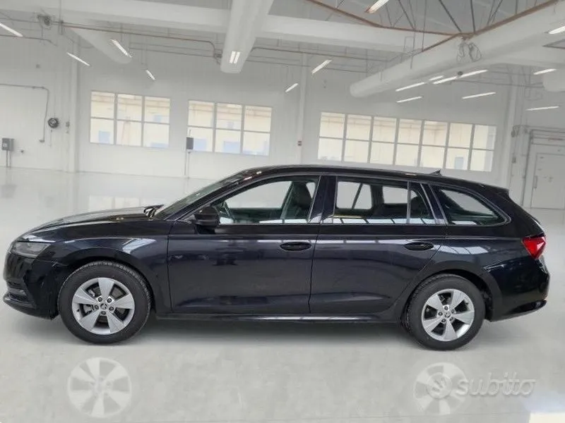 Skoda Octavia 2022 photo 5