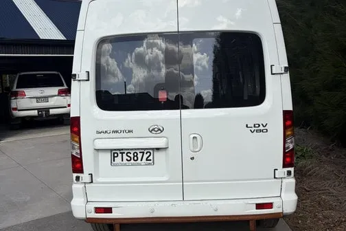 LDV V80