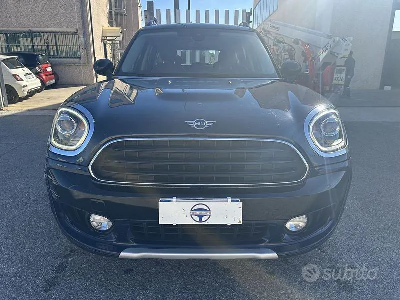 Mini Countryman 2018 photo 2