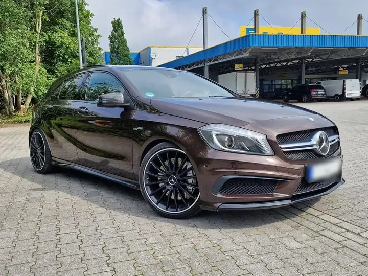 Mercedes-Benz A45 Amg