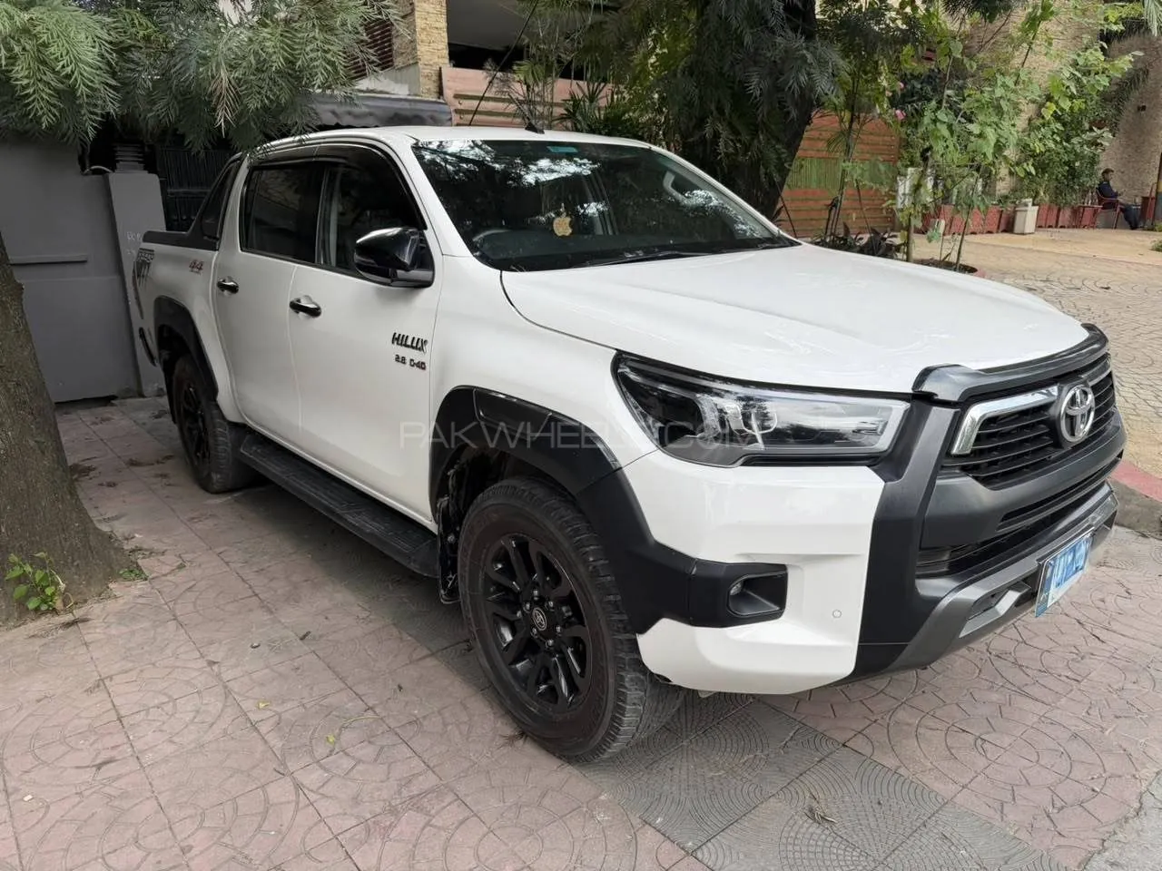 Toyota Hilux