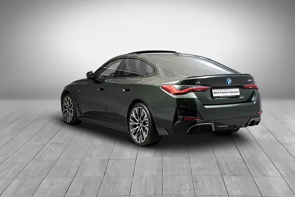 BMW I4 2023 photo 3