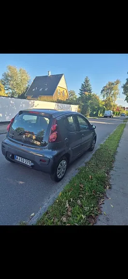 Peugeot 107 2013 photo 4