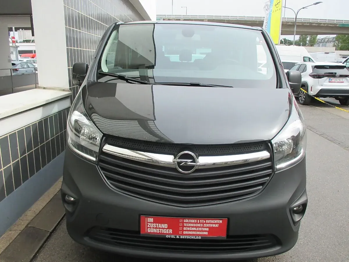 Opel Vivaro 2017 photo 3