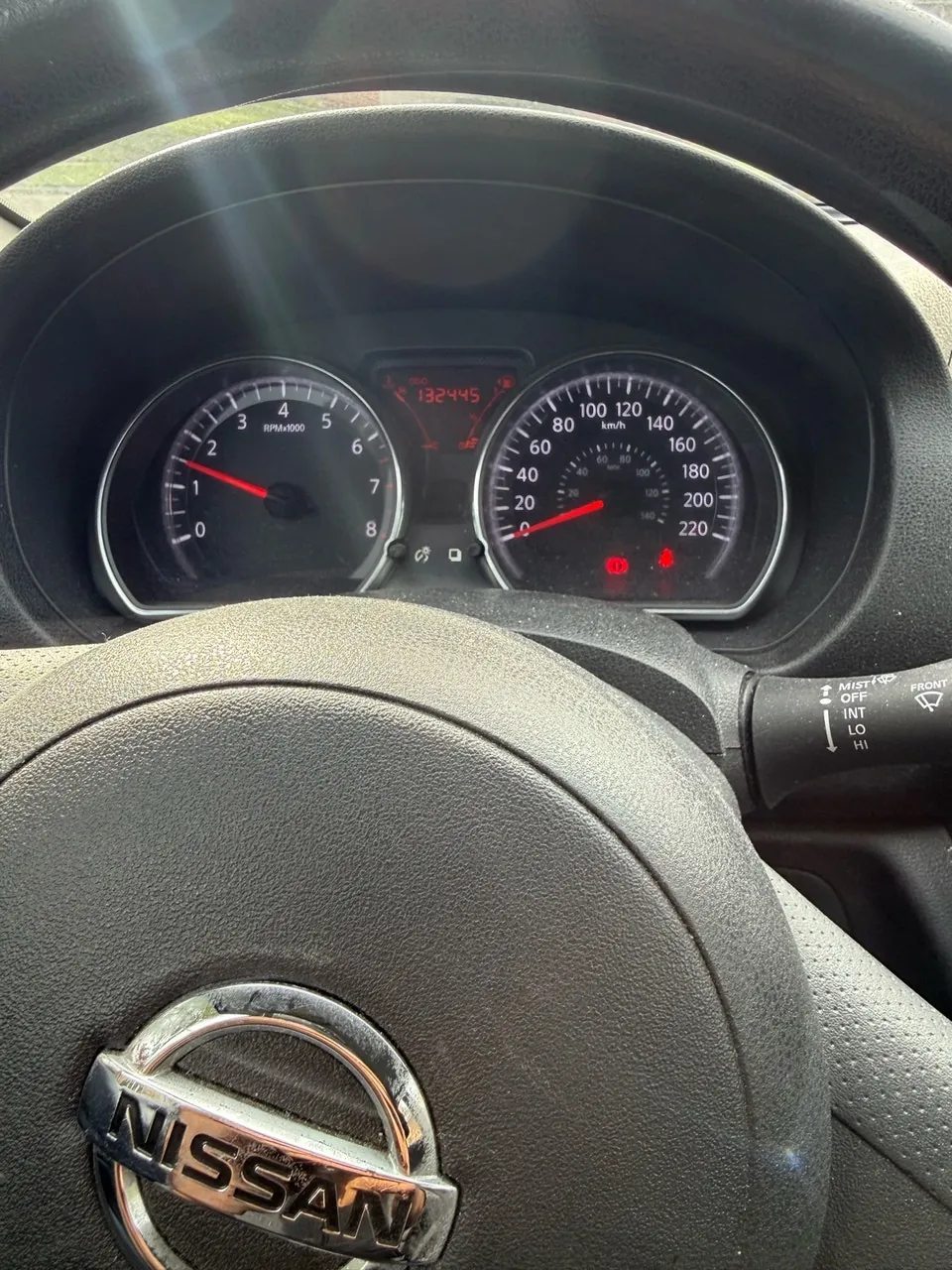 Nissan Versa 2012 photo 3