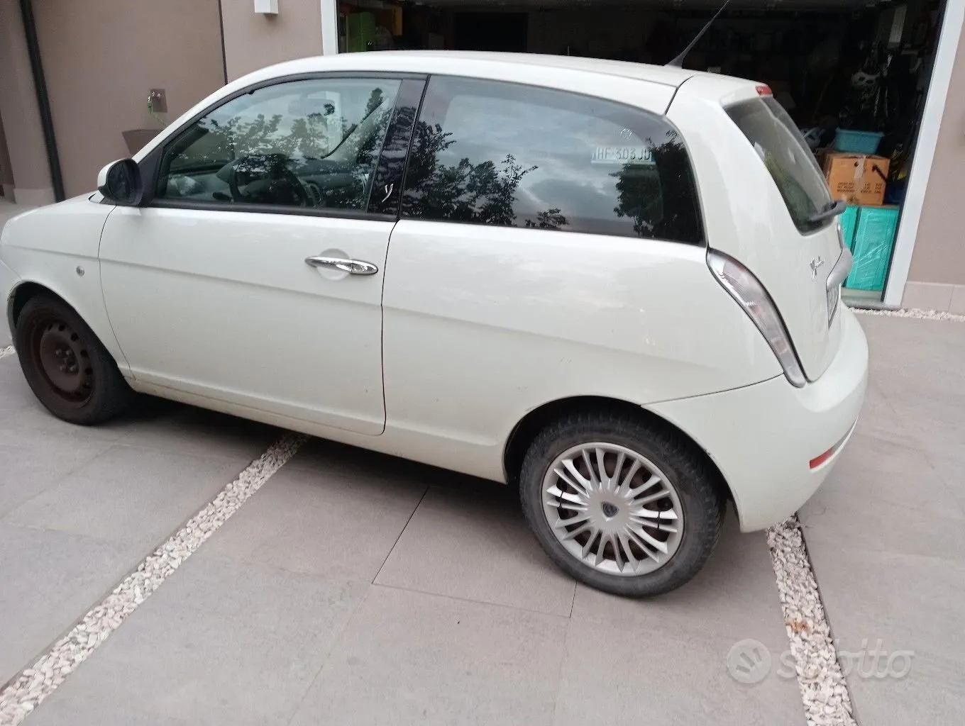 Lancia Ypsilon 2010 photo 4