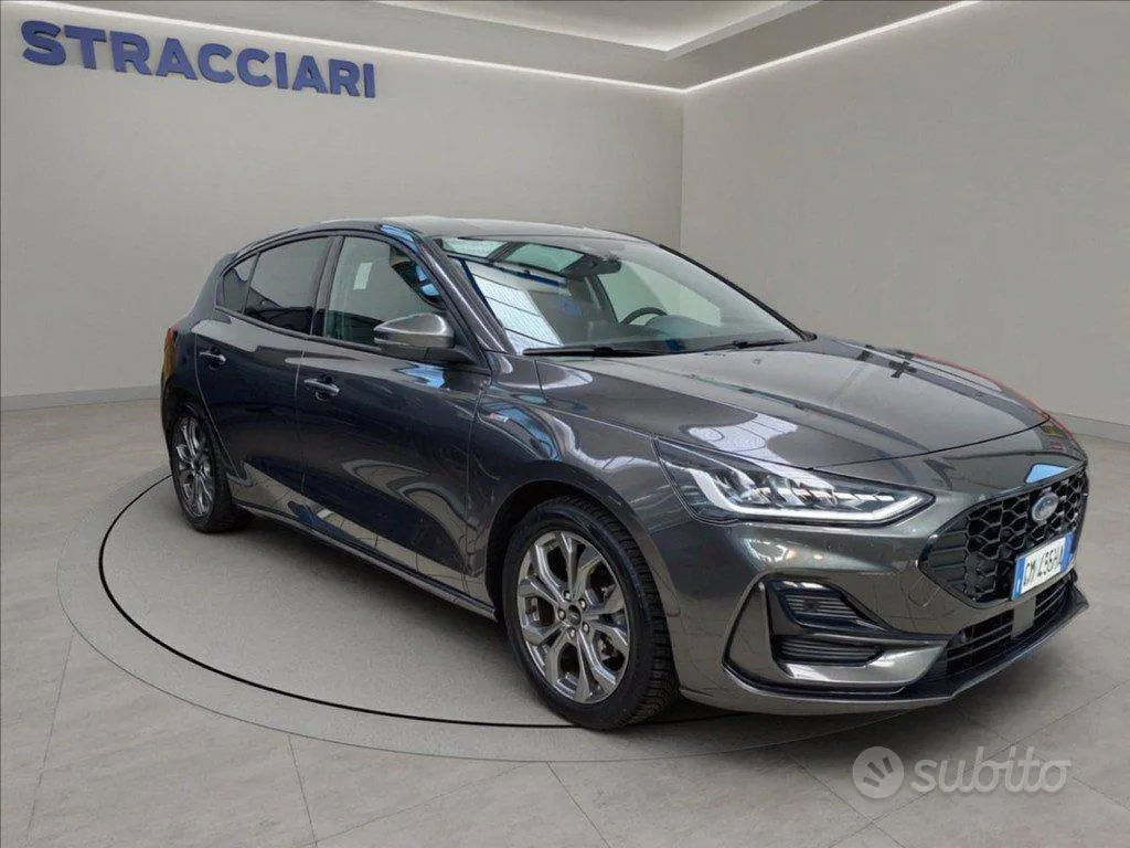 Ford Focus 2023 photo 3