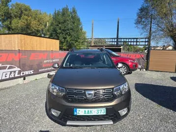 Dacia Sandero 2018 photo 2