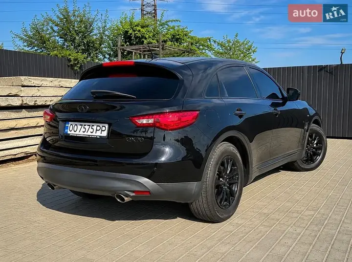 Infiniti Qx70 2017 photo 5