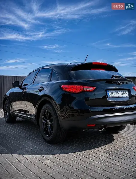 Infiniti Qx70 2017 photo 4