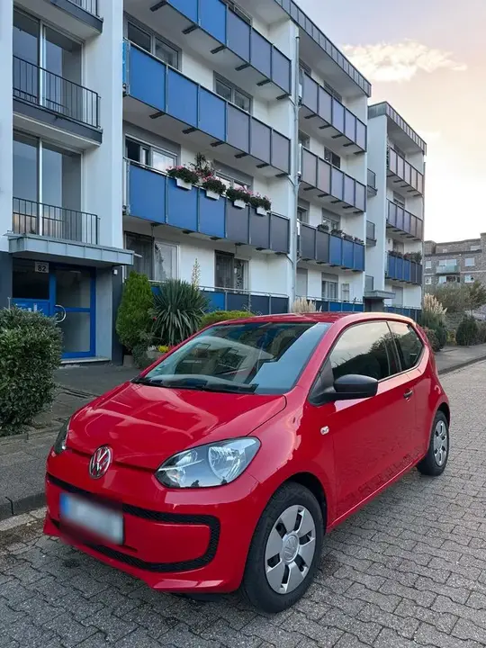 Volkswagen Up