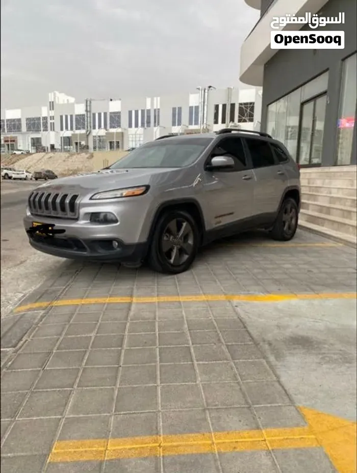 Jeep Cherokee 2016 photo 2