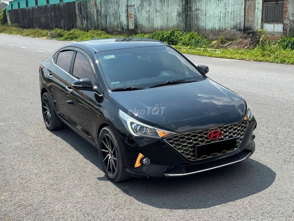 Hyundai Accent 2022 photo 2