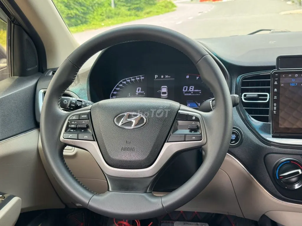 Hyundai Accent 2022 photo 5