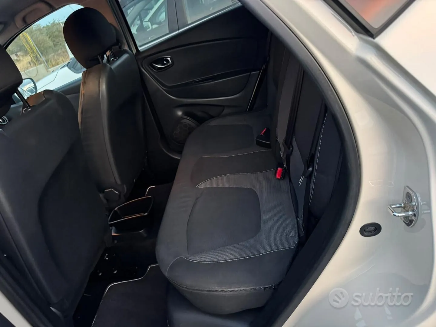 Renault Captur 2013 photo 4