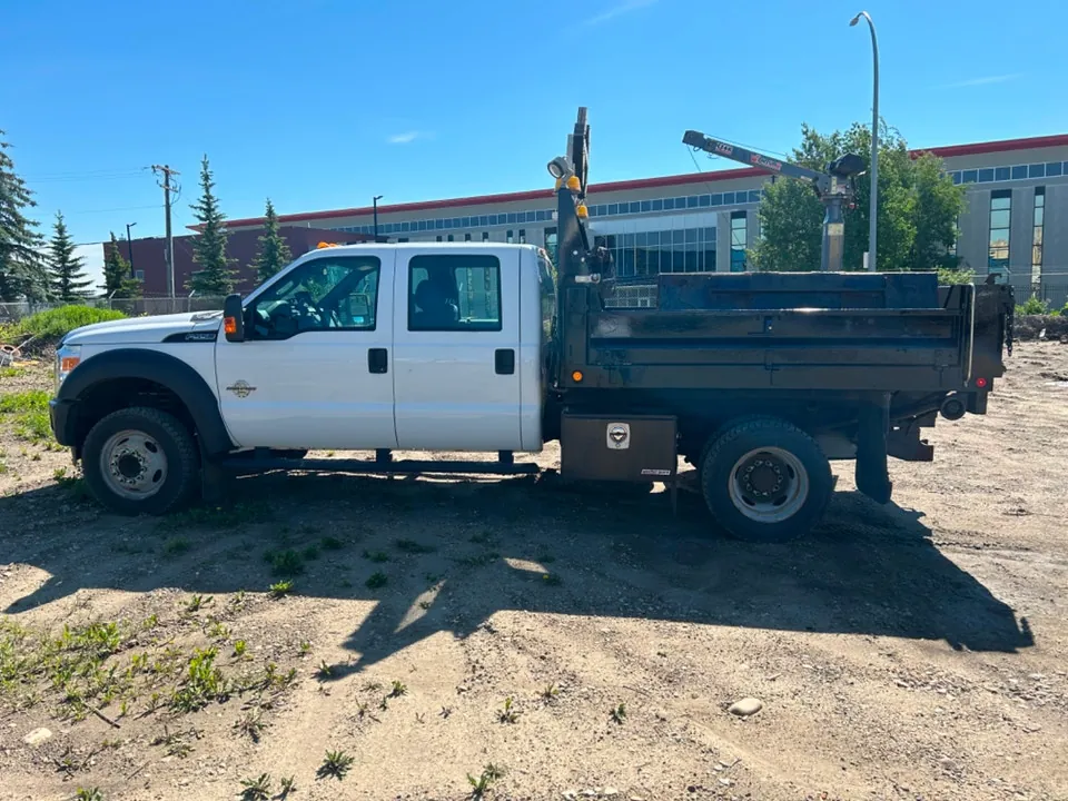 Ford F-550 2015 photo 3
